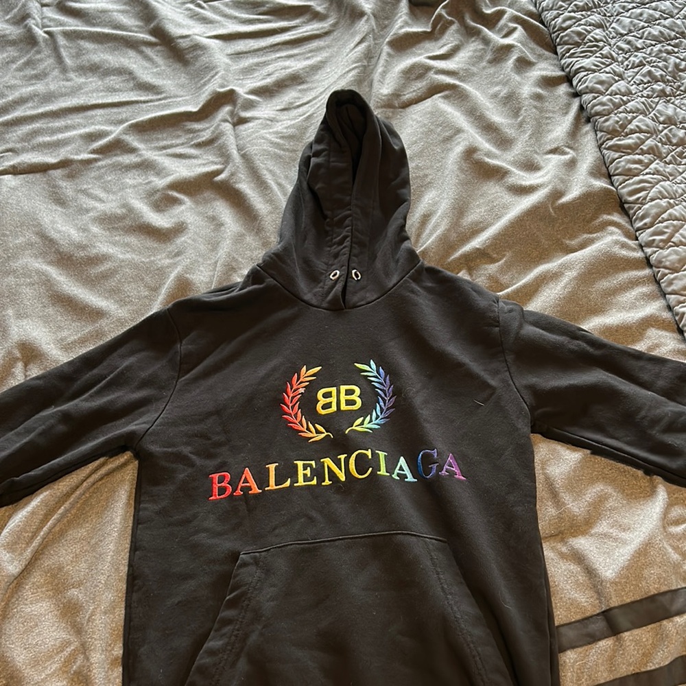 Kids large or adult small Balenciaga sweatshirt, barely worn